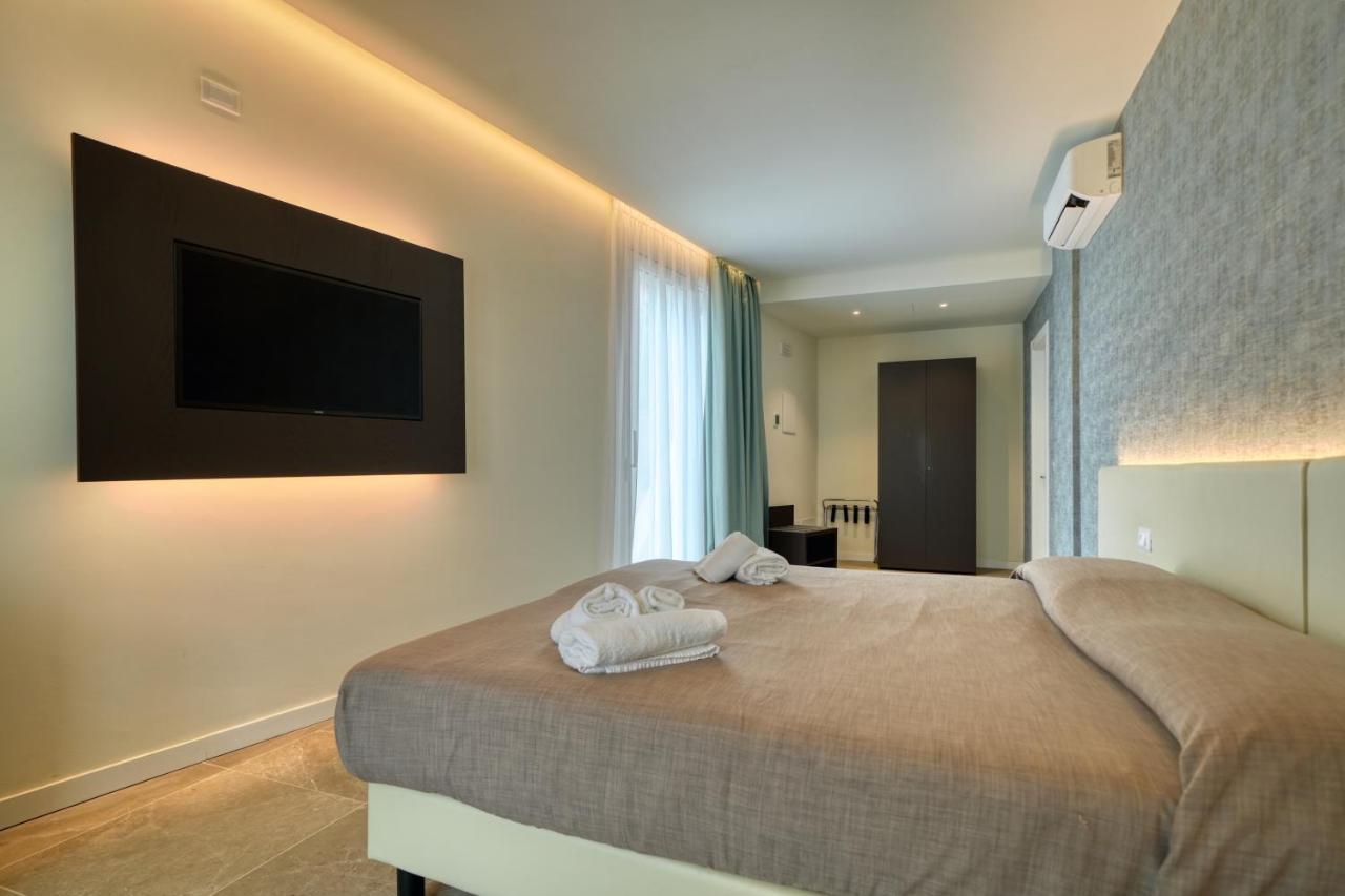 Hotel Palazzo Del Garda & Spa Desenzano del Garda Eksteriør billede