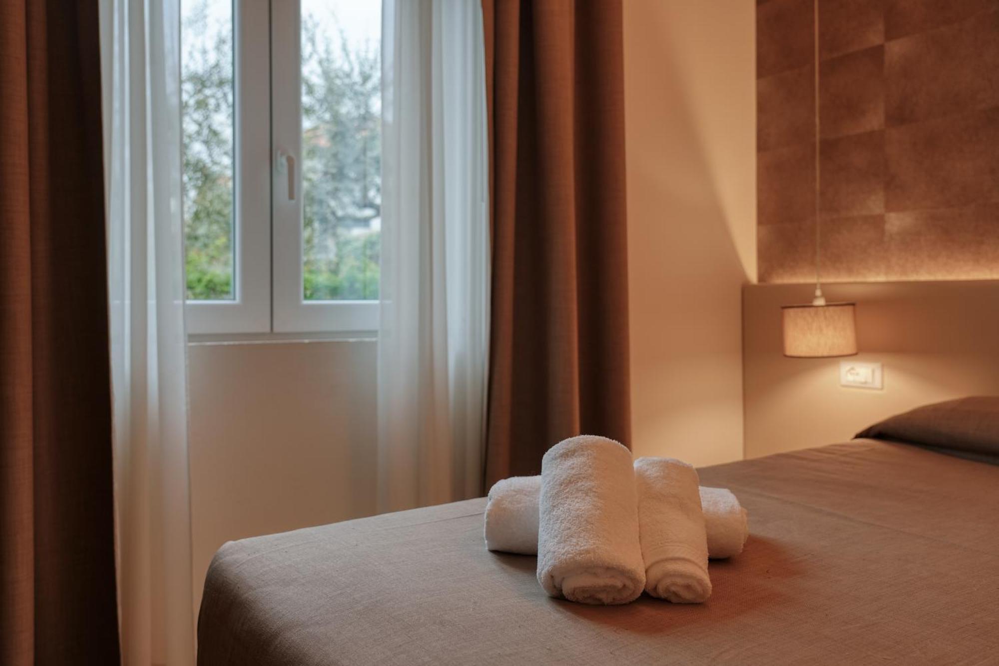 Hotel Palazzo Del Garda & Spa Desenzano del Garda Eksteriør billede