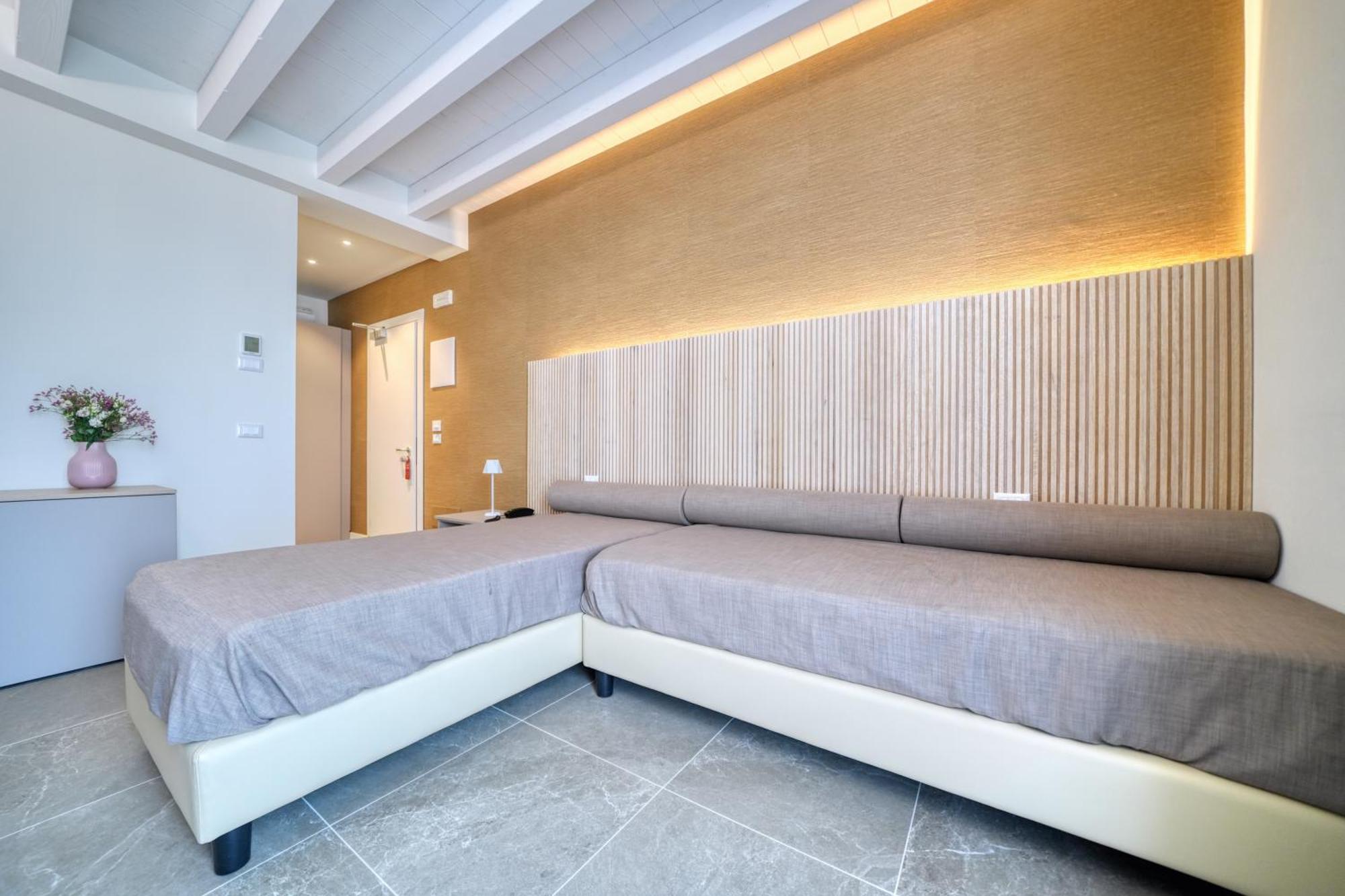 Hotel Palazzo Del Garda & Spa Desenzano del Garda Eksteriør billede