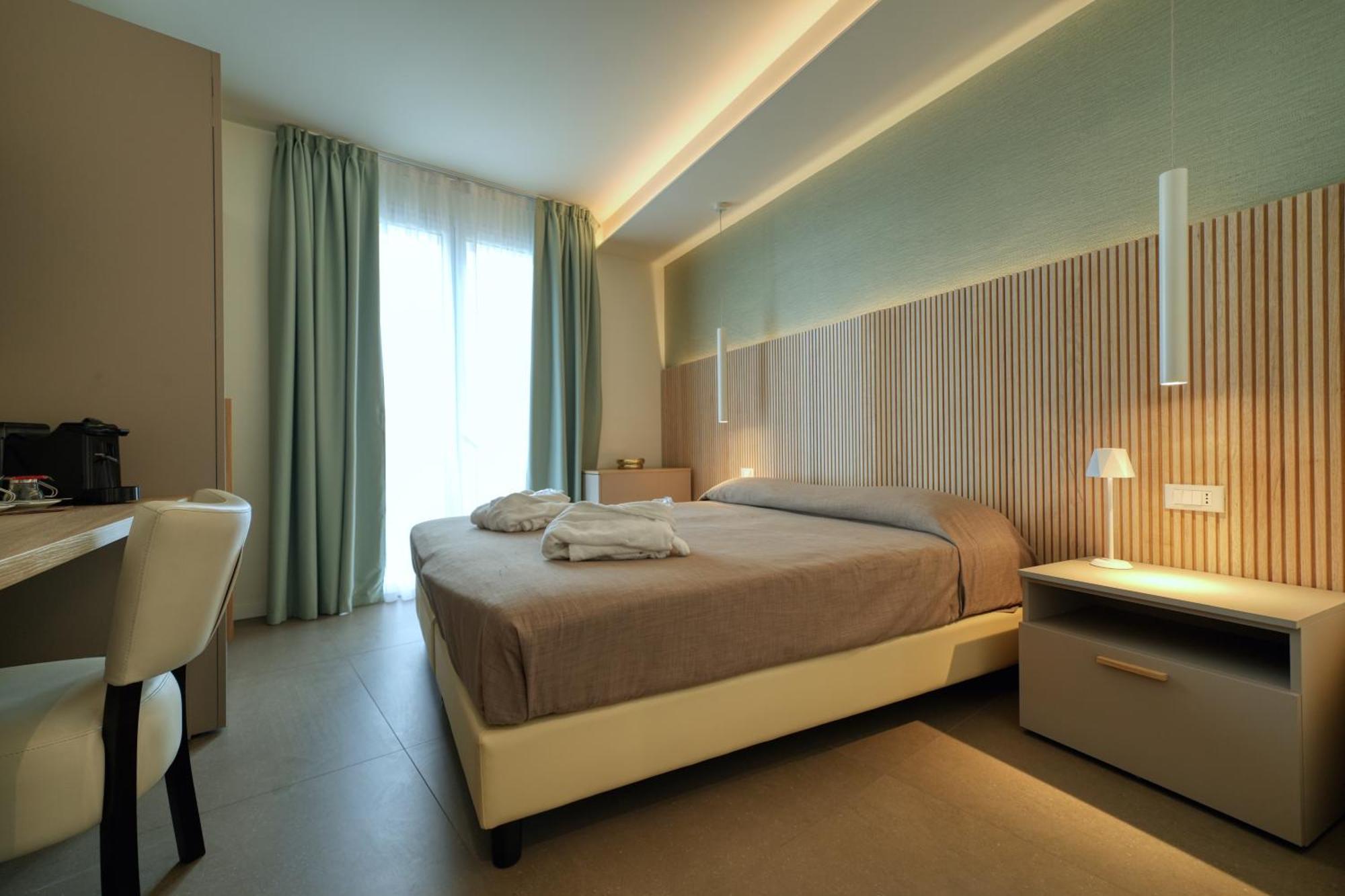 Hotel Palazzo Del Garda & Spa Desenzano del Garda Eksteriør billede