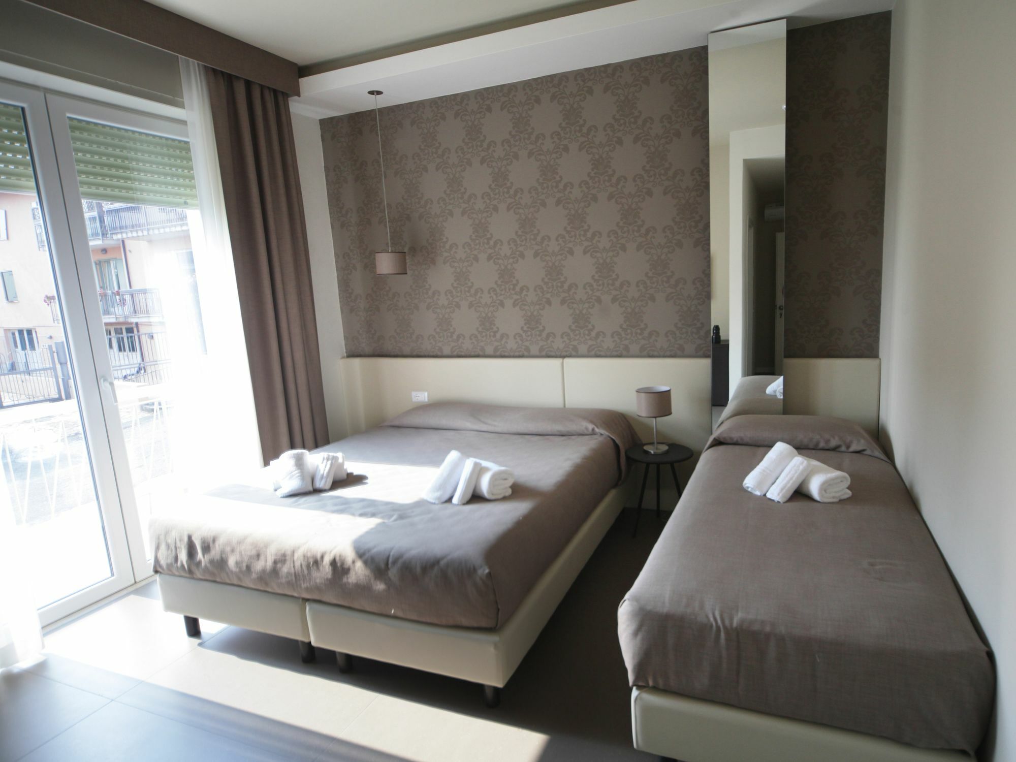 Hotel Palazzo Del Garda & Spa Desenzano del Garda Eksteriør billede